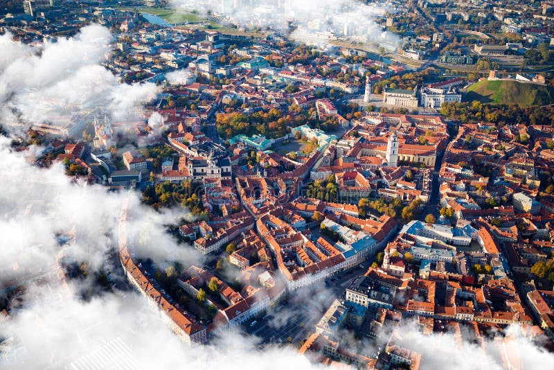 εναέριο vilnius όψης της Λιθουανίας στοκ φωτογραφία με δικαίωμα ελεύθερης χρήσης εναέριο vilnius όψης της Λιθουανίας στοκ φωτογραφία με δικαίωμα ελεύθερης χρήσης