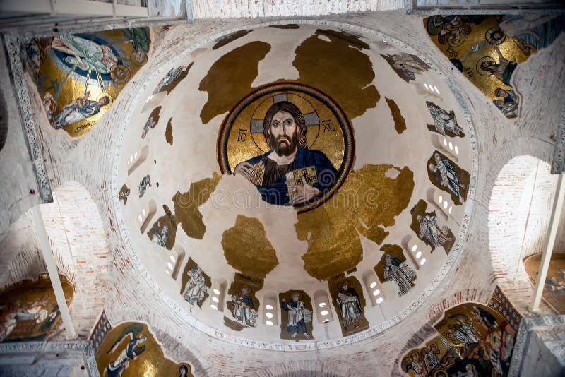 Εντυπώσεις από το μοναστήρι Δάφνη κοντά στην Αθήνα Ελλάδα στοκ φωτογραφίες Εντυπώσεις από το μοναστήρι Δάφνη κοντά στην Αθήνα Ελλάδα στοκ φωτογραφίες