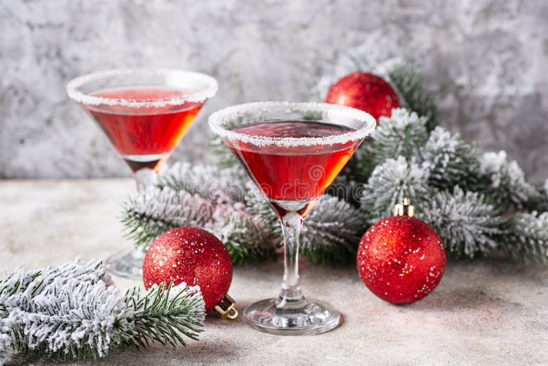 Εορταστικό κοκτέιλ κόκκινο martini Χριστουγέννων στοκ φωτογραφίες με δικαίωμα ελεύθερης χρήσης