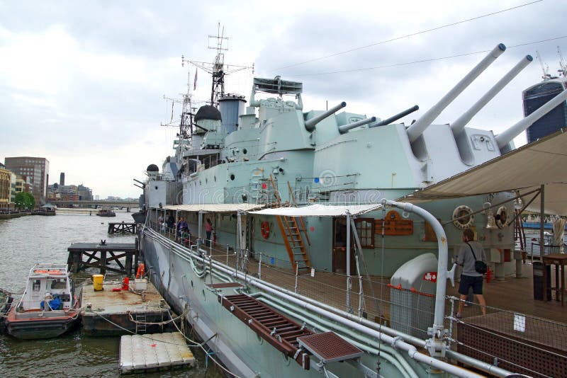 Επιβίβαση του HMS Μπέλφαστ στοκ εικόνες Επιβίβαση του HMS Μπέλφαστ στοκ εικόνες