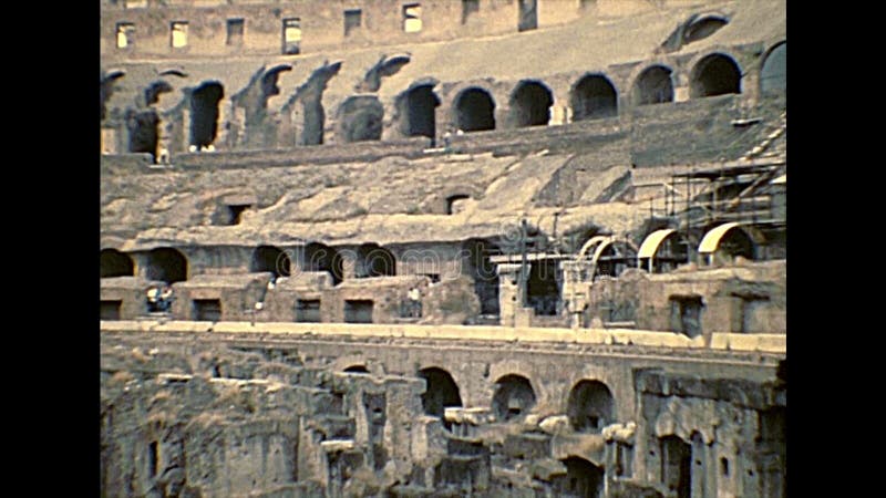 Εσωτερικό του κολοσσίου στη Ρώμη τη δεκαετία του 1980