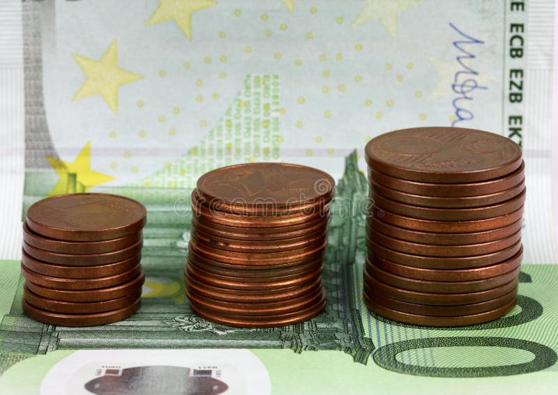Ευρωπαϊκά τραπεζογραμμάτια, ευρο- νόμισμα από την Ευρώπη στοκ φωτογραφία με δικαίωμα ελεύθερης χρήσης Ευρωπαϊκά τραπεζογραμμάτια, ευρο- νόμισμα από την Ευρώπη στοκ φωτογραφία με δικαίωμα ελεύθερης χρήσης