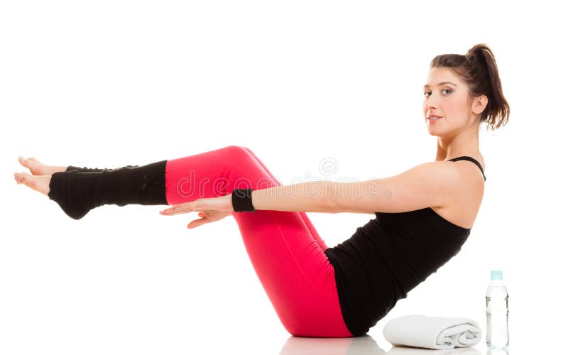 Εύκαμπτο κορίτσι που κάνει την τεντώνοντας pilates άσκηση στοκ φωτογραφία με δικαίωμα ελεύθερης χρήσης Εύκαμπτο κορίτσι που κάνει την τεντώνοντας pilates άσκηση στοκ φωτογραφία με δικαίωμα ελεύθερης χρήσης