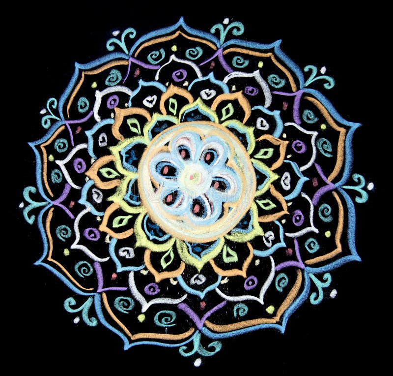 ζωγραφισμένο χέρι lotus mandala με πολύχρωμη τέχνη σε μια μαύρη κάρτα ελεύθερη απεικόνιση δικαιώματος