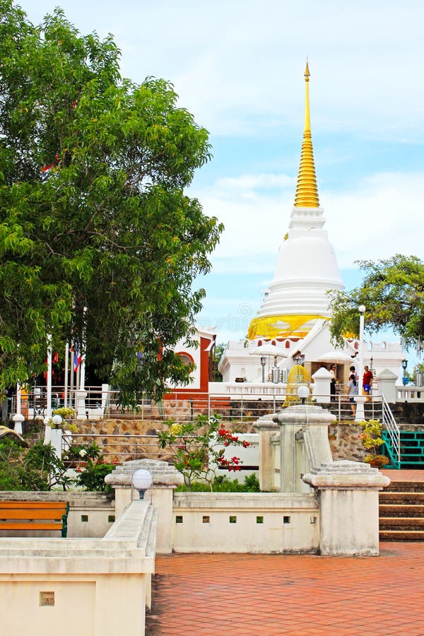 Η βασιλική παγόδα Phra Chedi Luang, Songkhla, Ταϊλάνδη στοκ φωτογραφίες