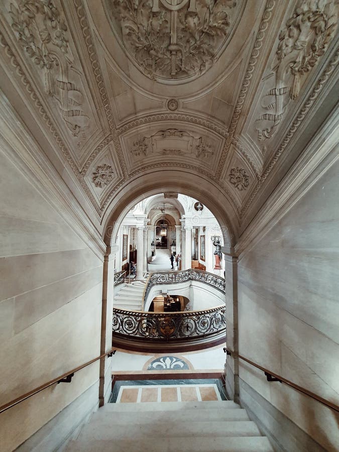 Η εσωτερική σχεδίαση του Chateau de chantilly, κλασικού μαρμάρινου σχεδίου του πιο όμορφου κάστρου της Γαλλίας, Picardie στοκ εικόνα
