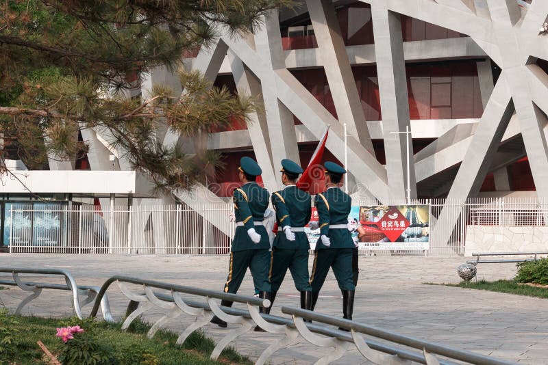 Η φωλιά πουλιών ` s είναι ένα στάδιο που σχεδιάζεται για τη χρήση σε όλους τους 2008 θερινούς Ολυμπιακούς Αγώνες και το Paralympi στοκ φωτογραφία με δικαίωμα ελεύθερης χρήσης Η φωλιά πουλιών ` s είναι ένα στάδιο που σχεδιάζεται για τη χρήση σε όλους τους 2008 θερινούς Ολυμπιακούς Αγώνες και το Paralympi στοκ φωτογραφία με δικαίωμα ελεύθερης χρήσης