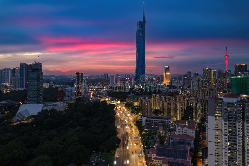 θέα ια όμορφη ριόλη kuala lumpur στη νυχτερουσάλα lumpur είναι ια καρδιά τη μαλαισία στοκ φωτογραφίες με δικαίωμα ελεύθερης χρήσης