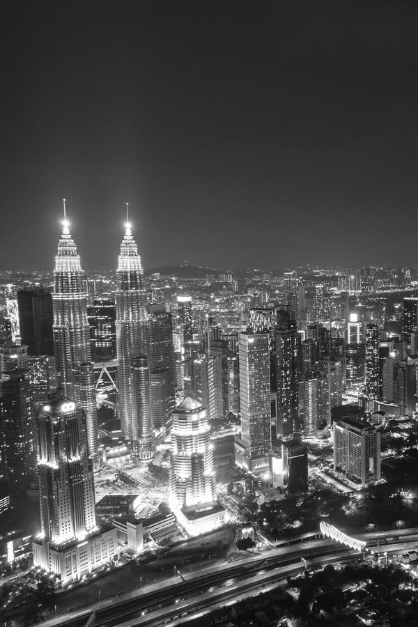 θέα μιας όμορφης πόλης kuala lumpur σε ασπρόμαυρο στοκ εικόνες