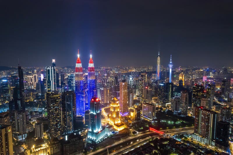 θέα μιας όμορφης πόλης kuala lumpur τη νύχτα στοκ φωτογραφία με δικαίωμα ελεύθερης χρήσης