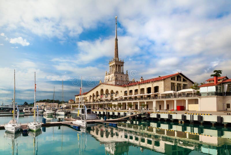 Θαλάσσιος λιμένας του Sochi Ρωσία στοκ εικόνα Θαλάσσιος λιμένας του Sochi Ρωσία στοκ εικόνα