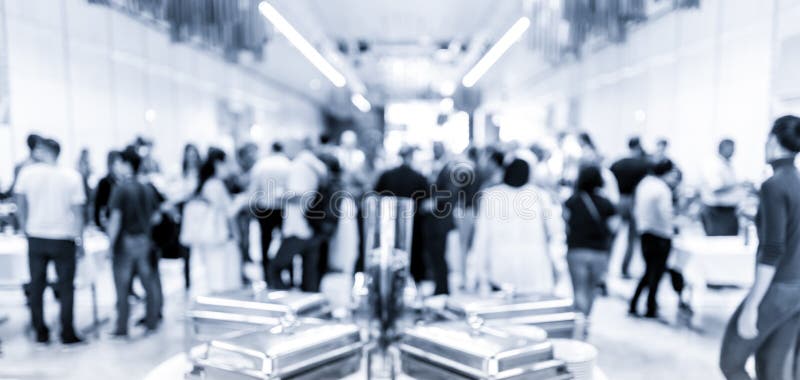 Θολή εικόνα των επιχειρηματιών που κάνουν διάλειμμα για καφέ στη σύσκεψη στοκ φωτογραφία με δικαίωμα ελεύθερης χρήσης