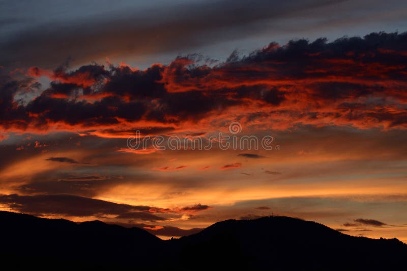 Θυελλώδες sunet στοκ φωτογραφίες Θυελλώδες sunet στοκ φωτογραφίες