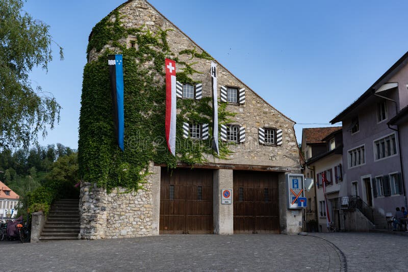 Θύλακες με σημαία Ελβετίας, Aargau και Brugg στο Morgenfeier στις 4 ιουλίου, στο Jugendfest Brugg 2019 στοκ φωτογραφίες με δικαίωμα ελεύθερης χρήσης
