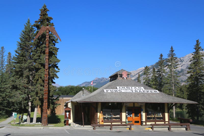 Ινδική θέση εμπορικών συναλλαγών στην πόλη Banff στοκ εικόνα με δικαίωμα ελεύθερης χρήσης Ινδική θέση εμπορικών συναλλαγών στην πόλη Banff στοκ εικόνα με δικαίωμα ελεύθερης χρήσης