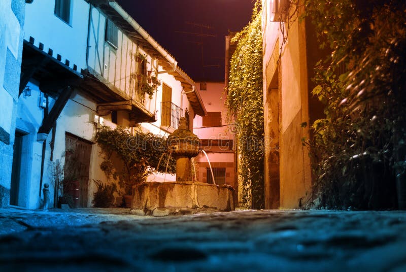 Ισπανικό χωριό στους χρόνους Χριστουγέννων ChristmasAt στοκ φωτογραφία Ισπανικό χωριό στους χρόνους Χριστουγέννων ChristmasAt στοκ φωτογραφία