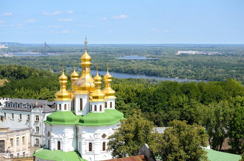 Κίεβο -Κίεβο-pechersk Lavra/Κίεβο -Κίεβο-pechersk Lavra και μπλε ουρανός, Κίεβο, Ουκρανία στοκ εικόνες Κίεβο -Κίεβο-pechersk Lavra/Κίεβο -Κίεβο-pechersk Lavra και μπλε ουρανός, Κίεβο, Ουκρανία στοκ εικόνες