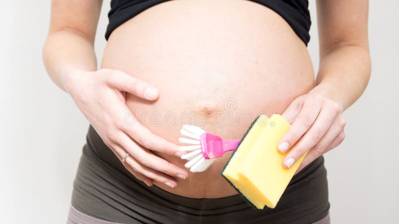 Καθαρισμός εγκύων γυναικών στοκ εικόνες με δικαίωμα ελεύθερης χρήσης Καθαρισμός εγκύων γυναικών στοκ εικόνες με δικαίωμα ελεύθερης χρήσης