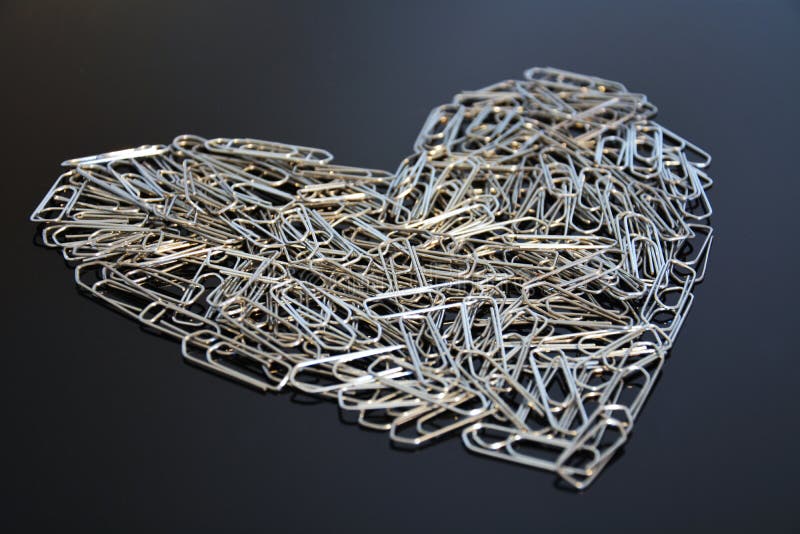 Καρδιά Paperclip στοκ φωτογραφίες Καρδιά Paperclip στοκ φωτογραφίες