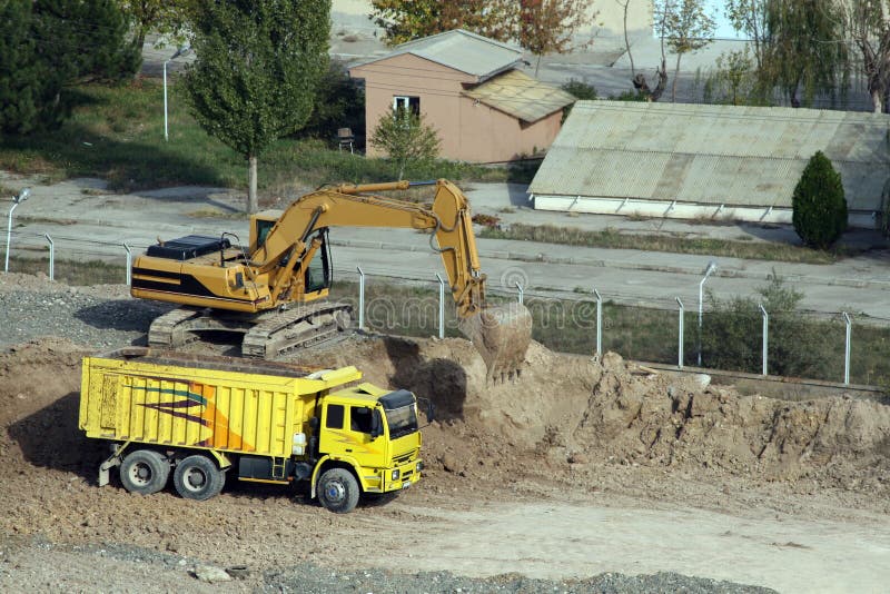 Κατά τη διάρκεια της εργασίας ανασκαφής μιας κατασκευής στην Άγκυρα στοκ εικόνα Κατά τη διάρκεια της εργασίας ανασκαφής μιας κατασκευής στην Άγκυρα στοκ εικόνα