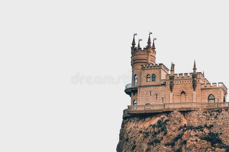 Καταπιείτε τη φωλιά Castle ` s σε έναν βράχο yalta Gaspra Κριμαία στοκ φωτογραφία με δικαίωμα ελεύθερης χρήσης Καταπιείτε τη φωλιά Castle ` s σε έναν βράχο yalta Gaspra Κριμαία στοκ φωτογραφία με δικαίωμα ελεύθερης χρήσης