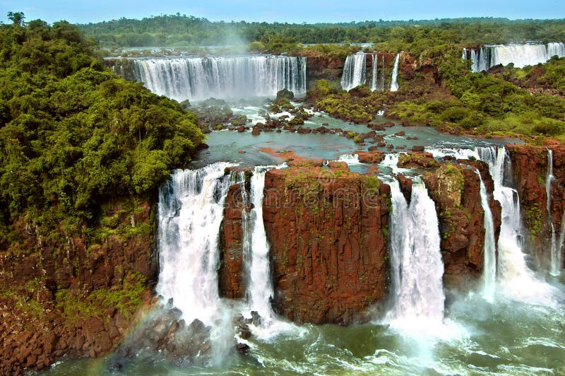 Καταρράκτες Iguazu (Αργεντινή και Βραζιλία) στοκ φωτογραφία με δικαίωμα ελεύθερης χρήσης Καταρράκτες Iguazu (Αργεντινή και Βραζιλία) στοκ φωτογραφία με δικαίωμα ελεύθερης χρήσης
