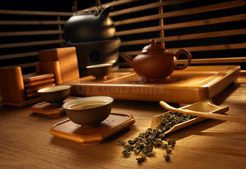 A complete set of Chinese tea brewing utensils. A complete set of Chinese tea brewing utensils