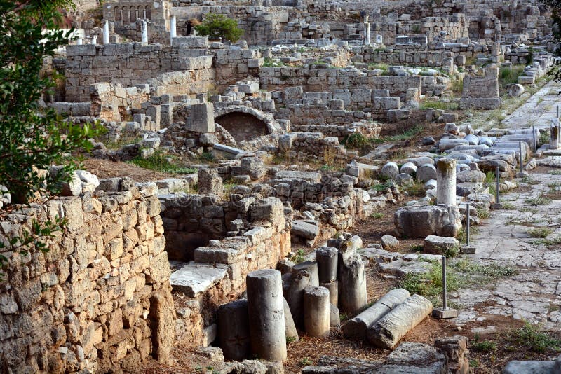 Καταστροφές σε Corinth, Ελλάδα - υπόβαθρο αρχαιολογίας