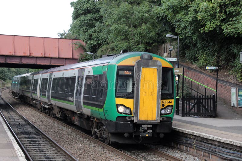 Κατηγορία 172 turbostar τραίνο dmu σε Kidderminster στοκ εικόνες Κατηγορία 172 turbostar τραίνο dmu σε Kidderminster στοκ εικόνες
