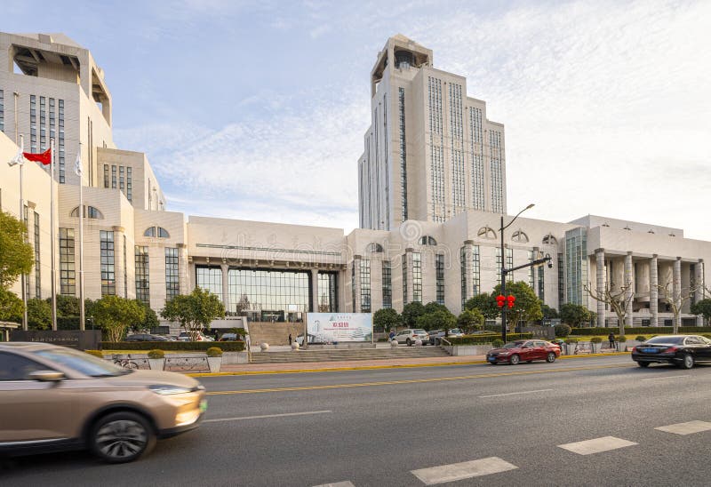 κτίριο βιβλιοθήκης shanghai στην κίνα στοκ εικόνες με δικαίωμα ελεύθερης χρήσης