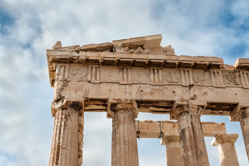 Λεπτομέρεια Parthenon με την ακρόπολη αγαλμάτων στην Αθήνα Ελλάδα στοκ φωτογραφίες Λεπτομέρεια Parthenon με την ακρόπολη αγαλμάτων στην Αθήνα Ελλάδα στοκ φωτογραφίες