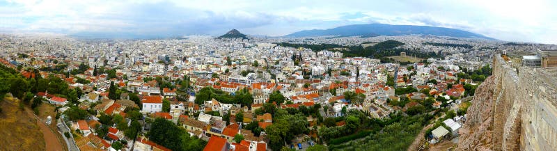 Λεπτομερές πανόραμα της άποψης bird’s-ματιών της Αθήνας Ελλάδα άνω του Λα στοκ φωτογραφία με δικαίωμα ελεύθερης χρήσης Λεπτομερές πανόραμα της άποψης bird’s-ματιών της Αθήνας Ελλάδα άνω του Λα στοκ φωτογραφία με δικαίωμα ελεύθερης χρήσης