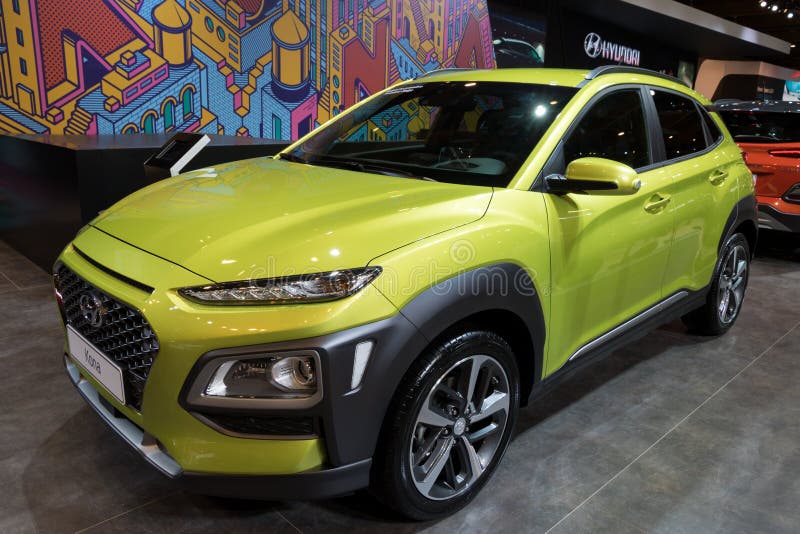 2018 μικρό SUV αυτοκίνητο της Hyundai Kona στοκ φωτογραφία με δικαίωμα ελεύθερης χρήσης 2018 μικρό SUV αυτοκίνητο της Hyundai Kona στοκ φωτογραφία με δικαίωμα ελεύθερης χρήσης