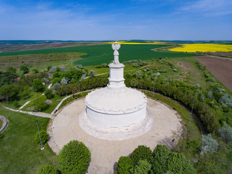 Μνημείο Adamclisi σε Dobrogea Ρουμανία στοκ εικόνες