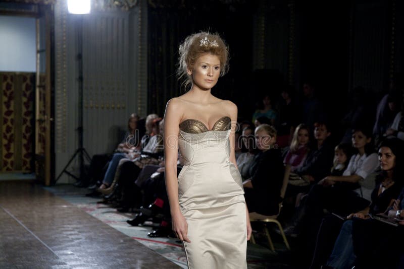 μοντέλο στοκ φωτογραφία με δικαίωμα ελεύθερης χρήσης