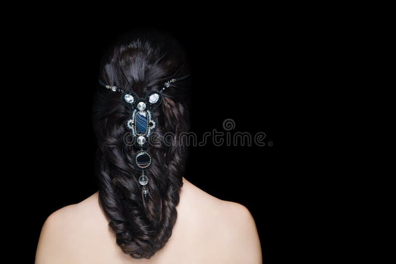 Μπούκλες hairdo γυναικών hairstyle μαζευμένες στοκ εικόνες με δικαίωμα ελεύθερης χρήσης Μπούκλες hairdo γυναικών hairstyle μαζευμένες στοκ εικόνες με δικαίωμα ελεύθερης χρήσης