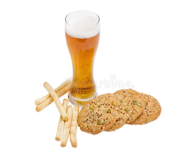 Μπύρα, που αλατίζονται breadsticks και αλμυρή ζύμη, που ψεκάζονται με το diffe στοκ φωτογραφία με δικαίωμα ελεύθερης χρήσης Μπύρα, που αλατίζονται breadsticks και αλμυρή ζύμη, που ψεκάζονται με το diffe στοκ φωτογραφία με δικαίωμα ελεύθερης χρήσης