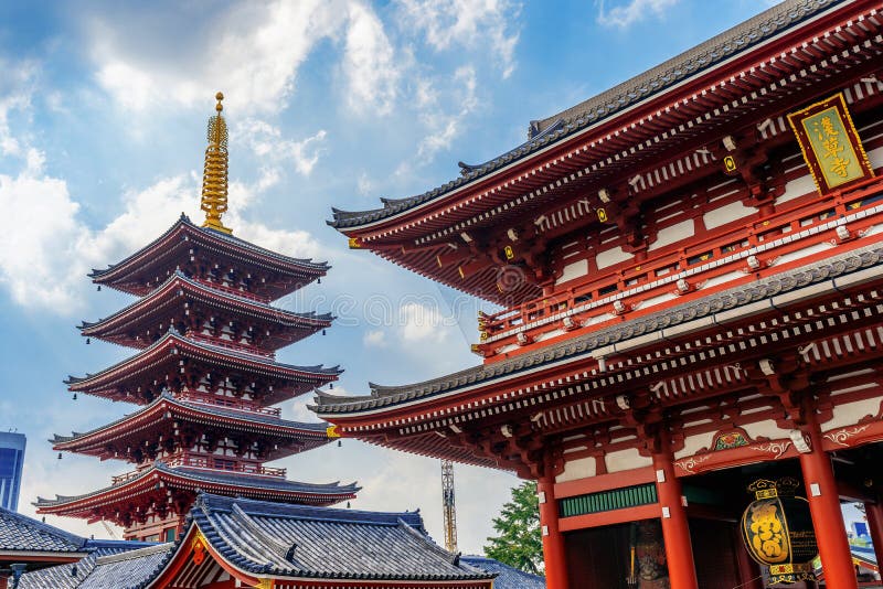 Ναός Senso-senso-ji σε Asakusa, Τόκιο, Ιαπωνία στοκ εικόνες με δικαίωμα ελεύθερης χρήσης Ναός Senso-senso-ji σε Asakusa, Τόκιο, Ιαπωνία στοκ εικόνες με δικαίωμα ελεύθερης χρήσης