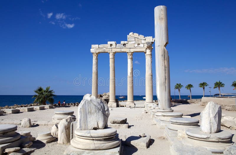 Ναός του Απόλλωνα στην αρχαία πόλη της Πλάτης Τουρκίας στοκ φωτογραφία