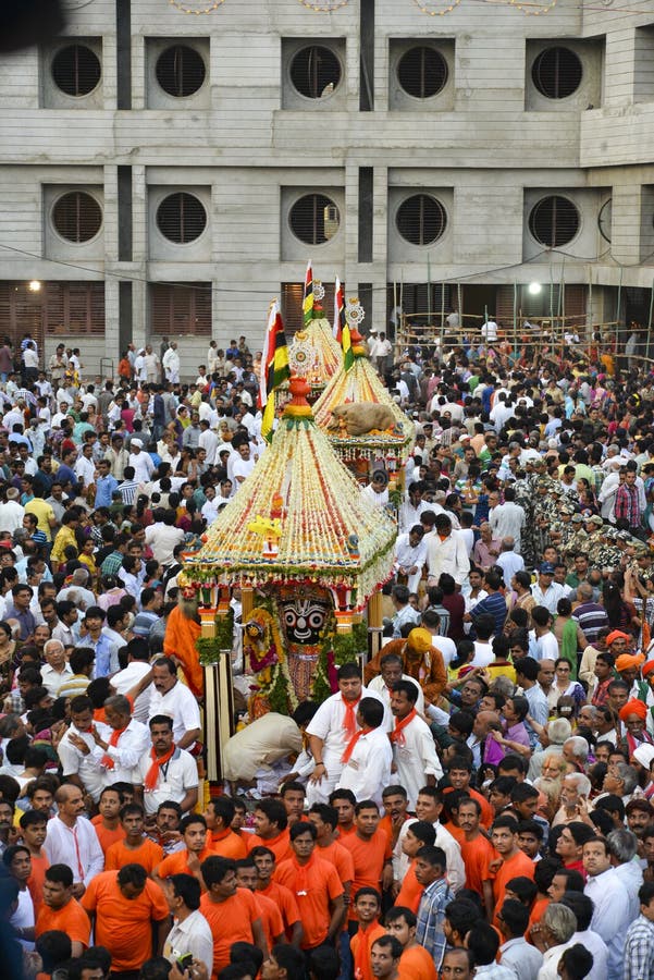 137ο Rath Yatra Λόρδου Jagannath's αρχίζει στο Ahmedabad, Rath Yatra στοκ εικόνες με δικαίωμα ελεύθερης χρήσης 137ο Rath Yatra Λόρδου Jagannath's αρχίζει στο Ahmedabad, Rath Yatra στοκ εικόνες με δικαίωμα ελεύθερης χρήσης