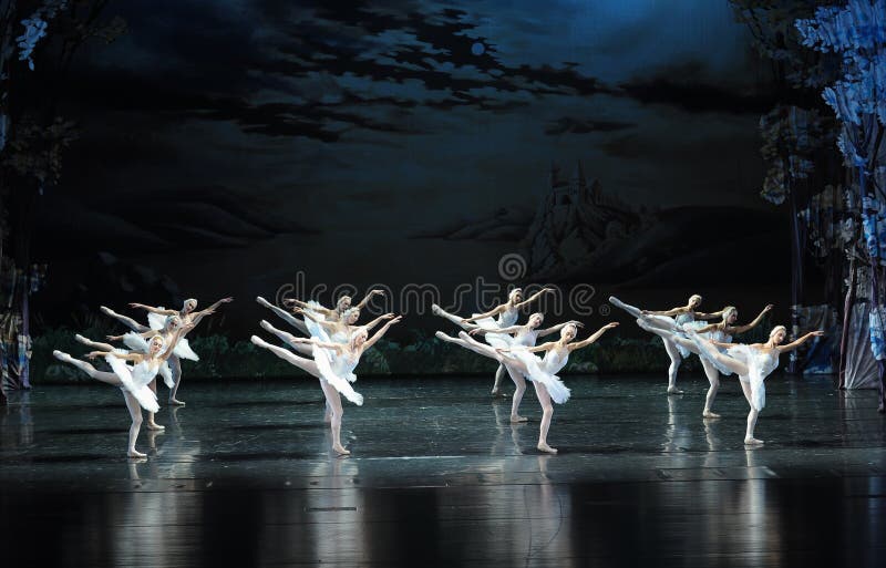 In December 20, 2014, Russia's St Petersburg Ballet Theater in Jiangxi Nanchang performing ballet Swan Lake. In December 20, 2014, Russia's St Petersburg Ballet Theater in Jiangxi Nanchang performing ballet Swan Lake.