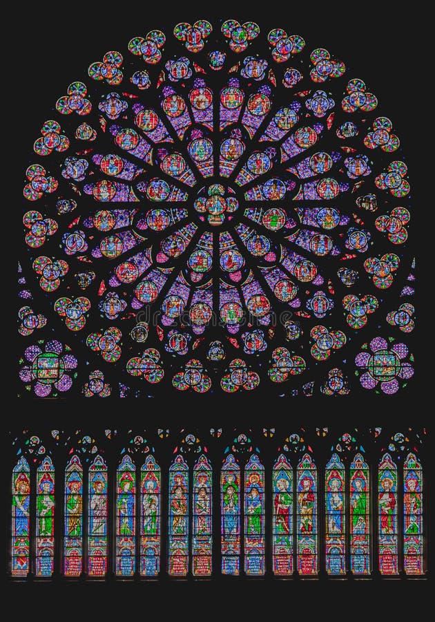 Ο νότος αυξήθηκε παράθυρο Notre Dame Παρίσι στοκ φωτογραφίες με δικαίωμα ελεύθερης χρήσης