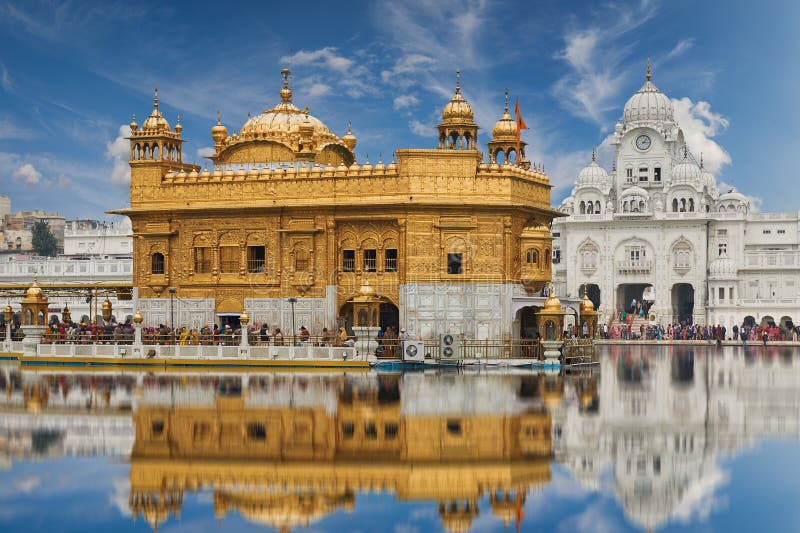 Ο χρυσός ναός, που βρίσκεται σε Amritsar, Punjab, Ινδία στοκ εικόνες
