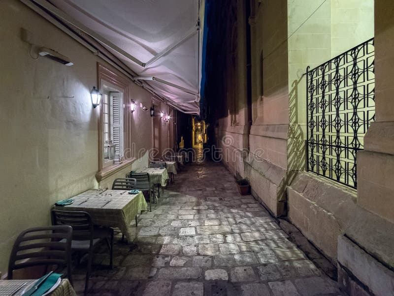 Οδοί της πόλης Fira Το νησί Santorini Ελλάδα στοκ εικόνες Οδοί της πόλης Fira Το νησί Santorini Ελλάδα στοκ εικόνες