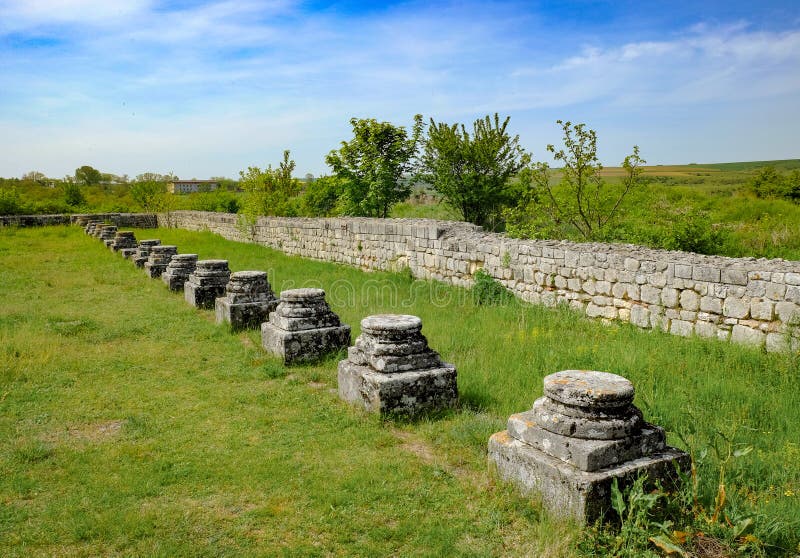 Οι καταστροφές του ρωμαϊκού οχυρού Adamclisi σε Dobrogea Ρουμανία στοκ φωτογραφίες με δικαίωμα ελεύθερης χρήσης
