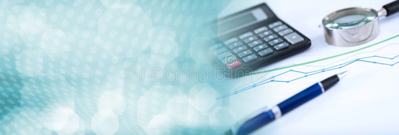 Οικονομική έννοια ανάλυσης πανοραμικό έμβλημα στοκ φωτογραφίες.