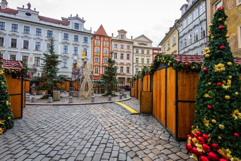 Πλατεία Krumlov Cesky στο χρόνο Χριστουγέννων, Δημοκρατία της Τσεχίας στοκ εικόνες με δικαίωμα ελεύθερης χρήσης Πλατεία Krumlov Cesky στο χρόνο Χριστουγέννων, Δημοκρατία της Τσεχίας στοκ εικόνες με δικαίωμα ελεύθερης χρήσης