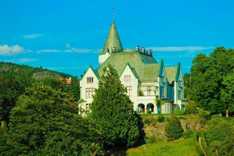 Gamlehaugen - mansion and the residence of the Norwegian Royal Family in the city Bergen, Norway. Gamlehaugen - mansion and the residence of the Norwegian Royal Family in the city Bergen, Norway.