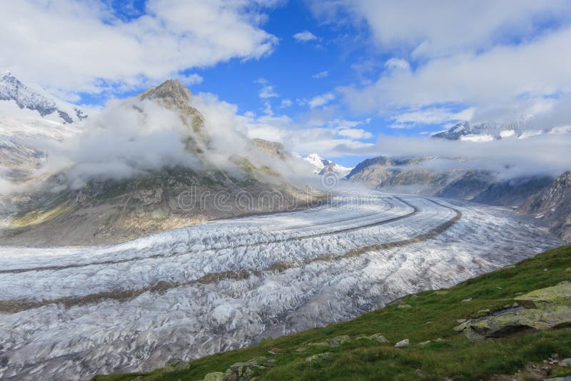 Παγετώνας Aletsch στις Άλπεις στοκ εικόνα Παγετώνας Aletsch στις Άλπεις στοκ εικόνα