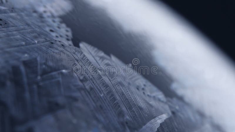 Παγωμένη κινηματογράφηση σε πρώτο πλάνο φυσαλίδων, υπόβαθρο χειμερινών διακοπών